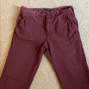 AEO men’s khakis 33x32 Flex Slim